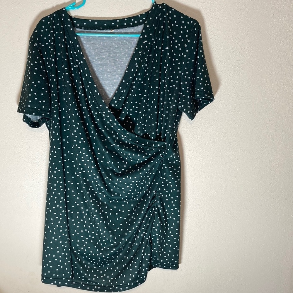 Polka dot nursing top